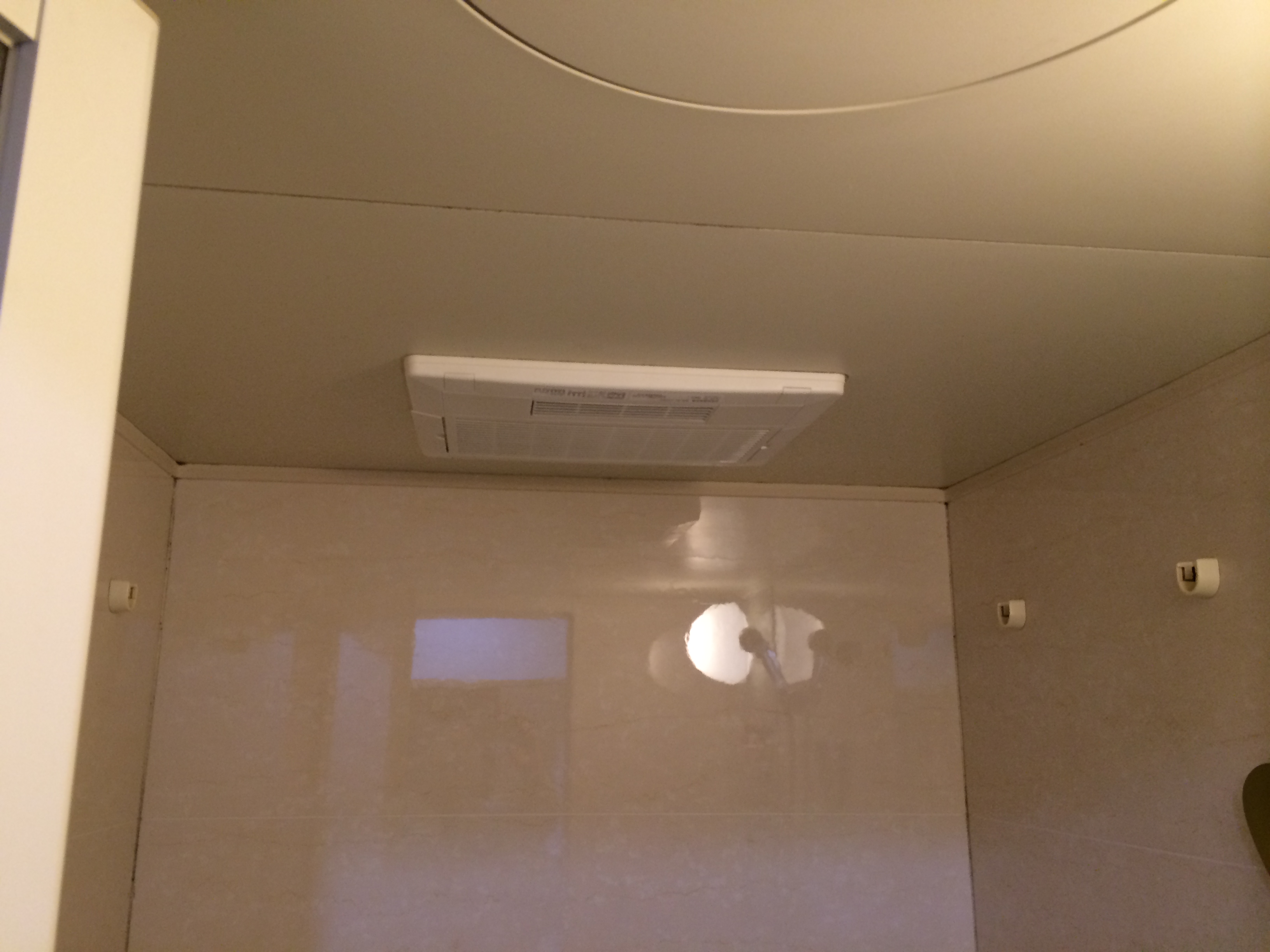 高州産業 浴室換気乾燥暖房機 BF-532SHE 交換工事 | レンジフード・食洗機・給湯器・浴室換気乾燥機のリフォーム事例が満載 テコス